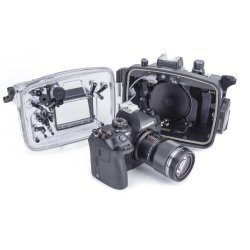 AOI Underwater Housing for OM System OM-1 Camera