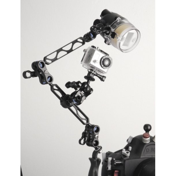 Strobe mounting ball for fastening on arms