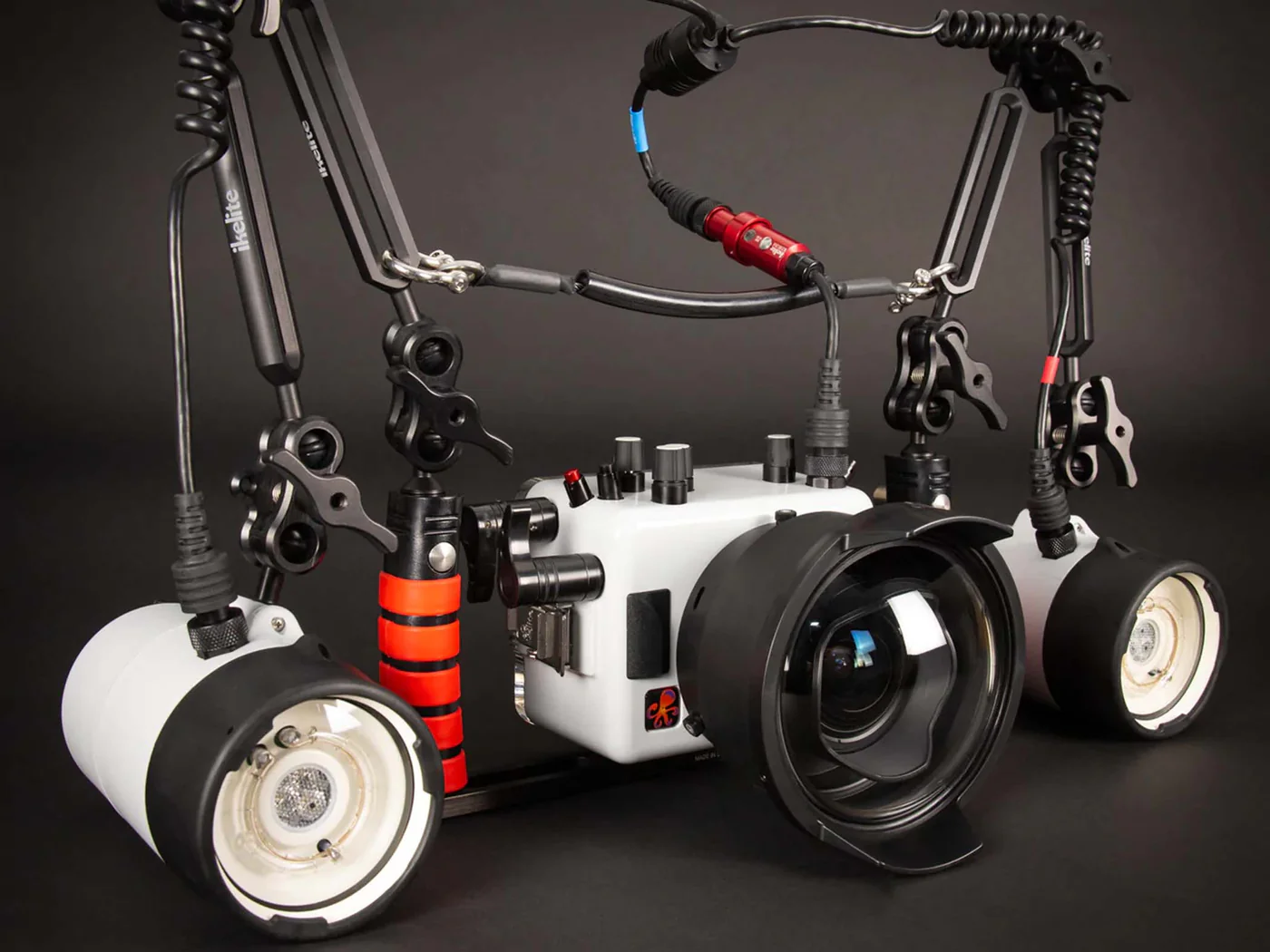 Ikelite OM-5 Underwater Housing Rig