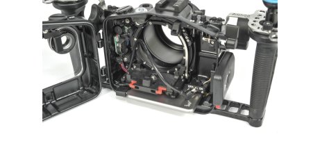 Nauticam housing service