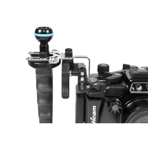 Nauticam RX100 MKV Pro Package with tray, handles, armballs and vacuum valve