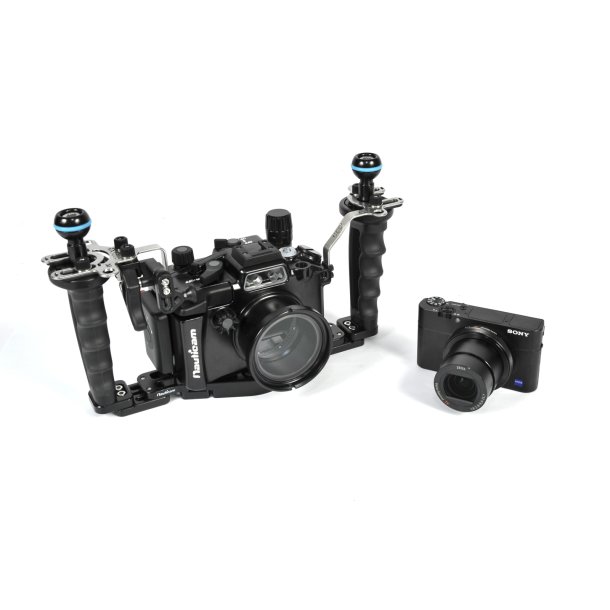 Nauticam RX100 MKV Pro Package with tray, handles, armballs and vacuum valve