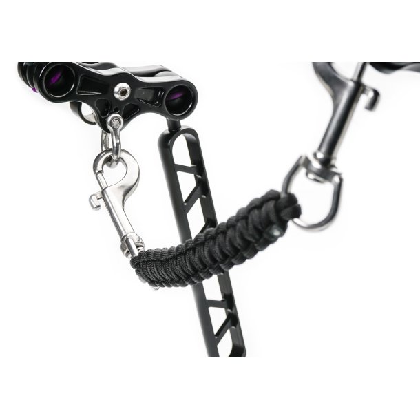 Lanyard with double snap bolt (black - 32cm)