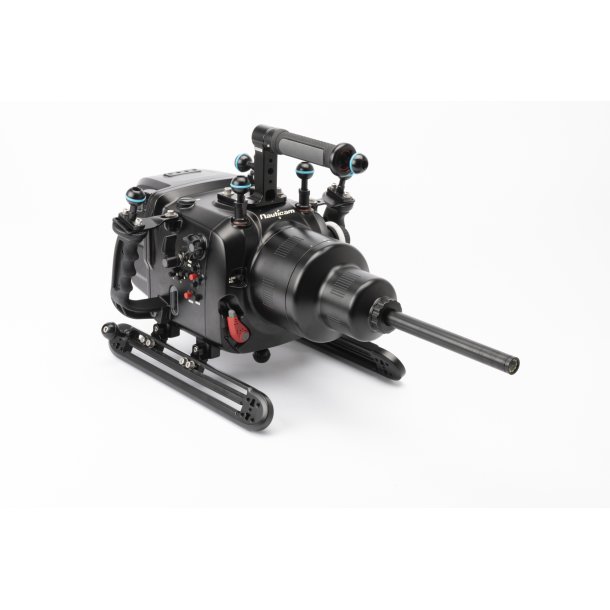 Rental Nauticam Weapon LT Housing for RED camera + 24mm Leova insect lens