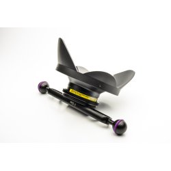 Lens holder for M67-M52 wet lens.