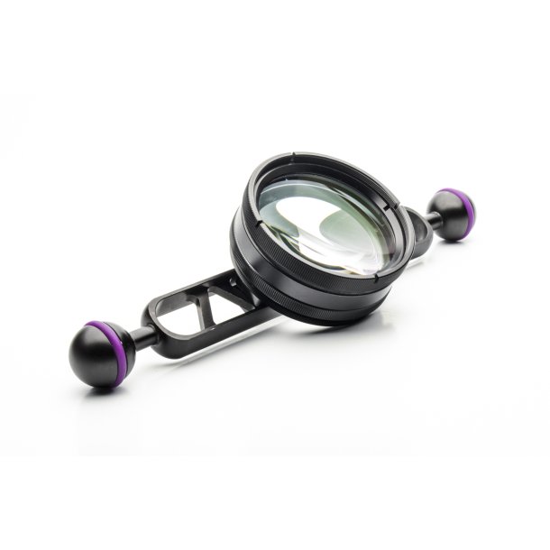 Lens holder for M67-M52 wet lens.