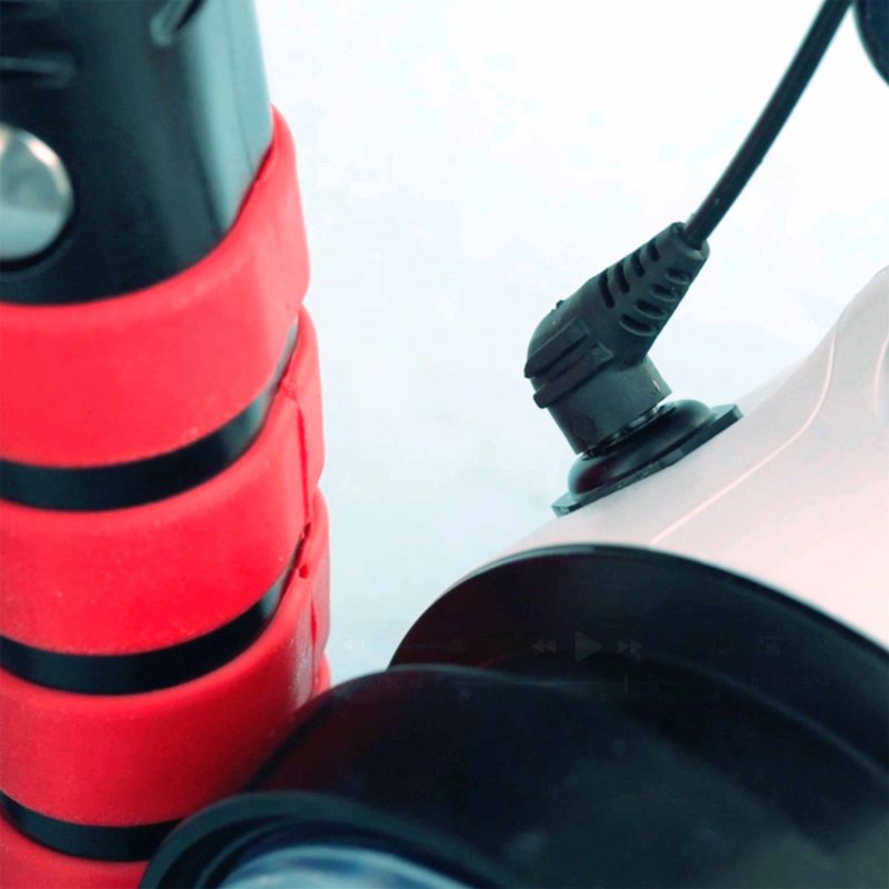 Ikelite RC232 TTL Underwater Strobe with Video Light [Fiber Optic]