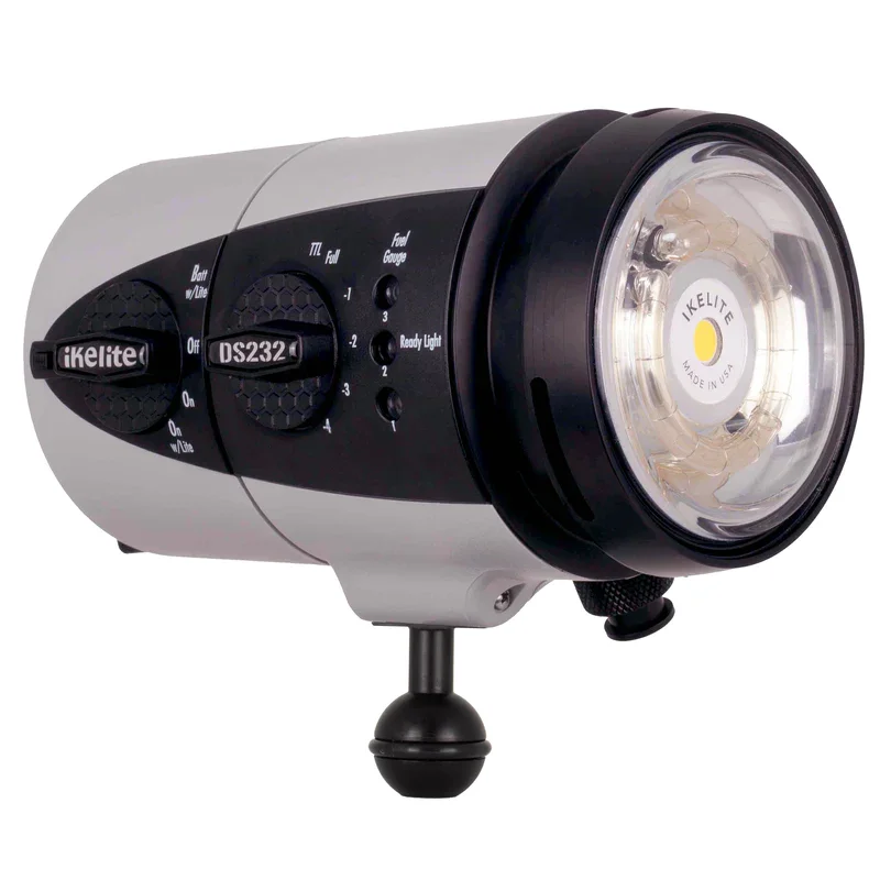 DS232 213Ws Strobe with 2500 Lmn Video Light (EU)