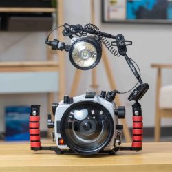 Ikelite Manual Fiber Optic Transmitter (Gen 2) for DL and DLM Underwater Housings