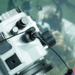 Ikelite Manual Fiber Optic Transmitter (Gen 2) for DL and DLM Underwater Housings