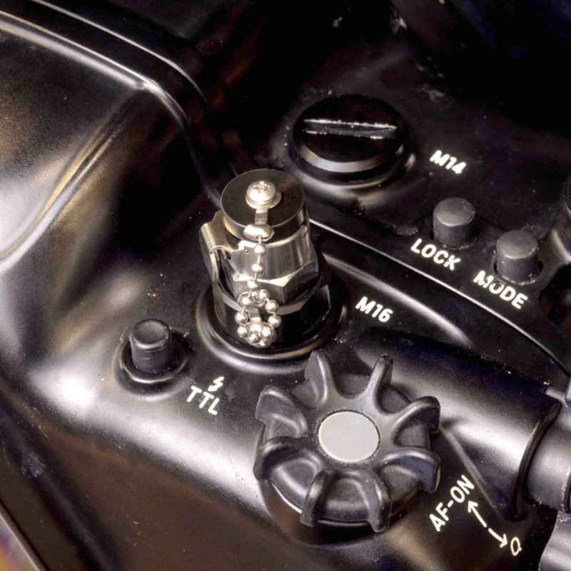 Ikelite Vacuum Valve for M16 Accessory Port for Nauticam, Isotta, Nimar Underwater Housings