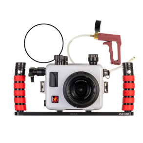 200FP/F Underwater Housing for Sony Alpha a6700 PZ 16-50mm with Fiber Optic Transmitter