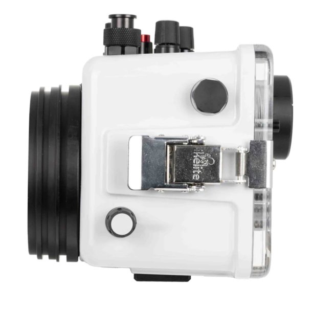 Ikelite 200DLM Underwater Housing for Canon EOS R7