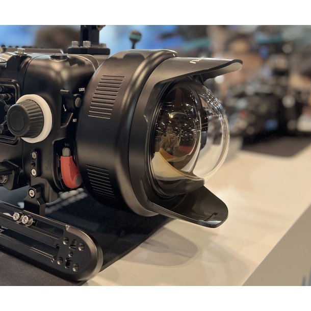 Nauticam N120/N100 FISHEYE CONVERSION PORT WITH FLOAT COLLAR (FCP) 170 DEG. FOV (28MM LENSES COMPATIBLE)