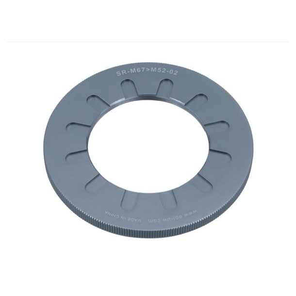 AOI Verj�ngungsadapter (step down) M67 auf M52