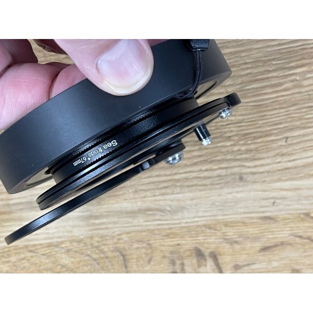 PORT ADAPTER = 67mm MACRO (3.9inch)