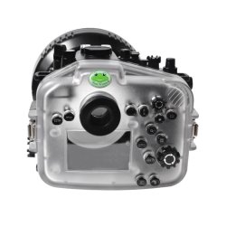 Seafrogs housing for Canon EOS R6 and Flat Port