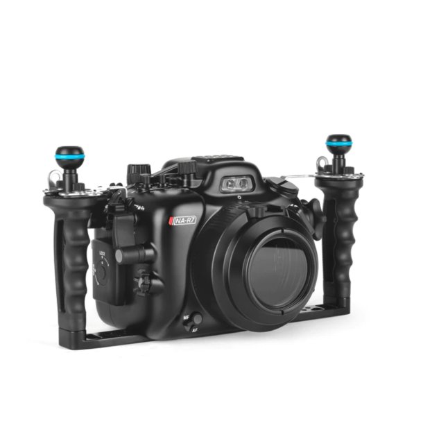 Nauticam NA-R7 Housing for Canon EOS R7 Camera